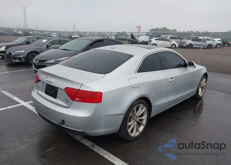 2013 Audi A5 2.0T Premium z USA, uszkodzony, nr VIN WAULFAFR1DA000948